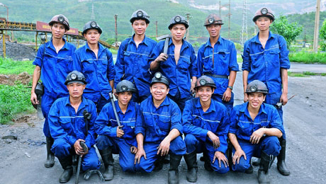 Trabajadores - fuerza impulsora de desarrollo